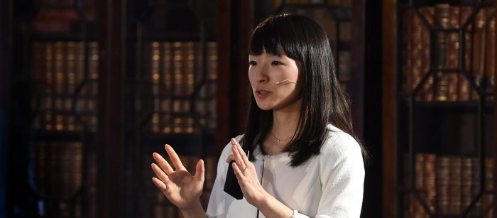 Konmari metodu sade ve huzur dolu olmanızı sağlıyor!