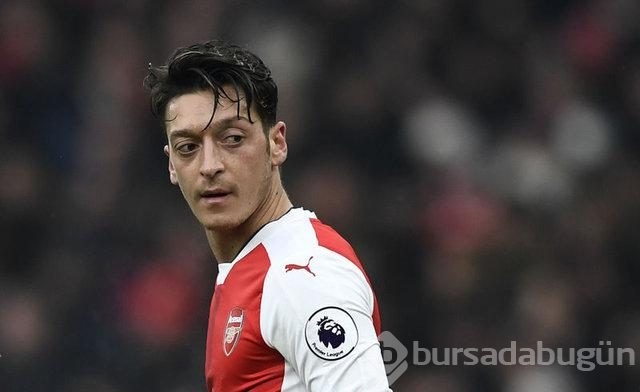 Mesut Özil ve Amine Gülşe çifti evleniyor!
