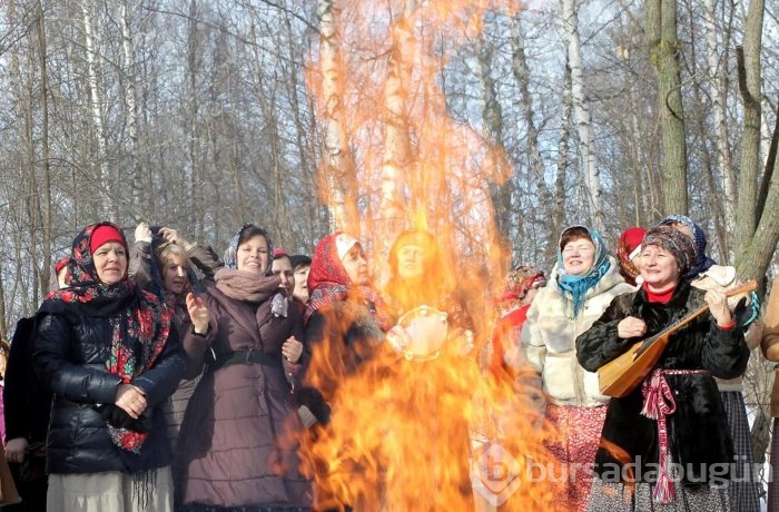 Rusya'daki "Maslenitsa" şenliklerinden kareler