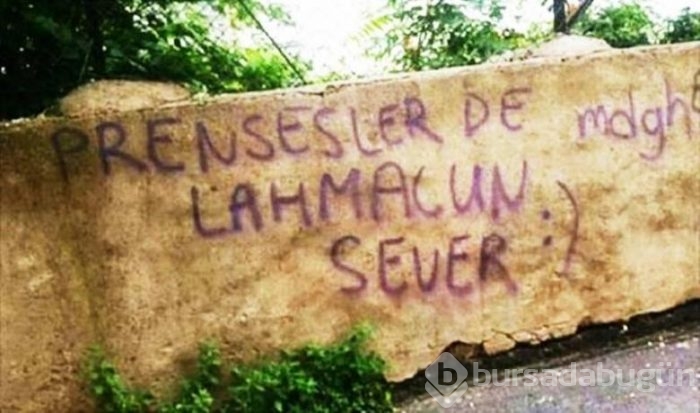 Atarlı ve sitem dolu duvar yazıları