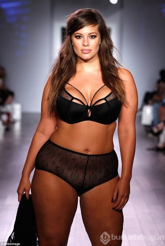 Ashley Graham'dan 'sevişme' itirafı