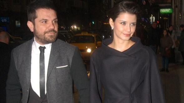 Beren Saat Instagram'a bu mesajla dönüş yaptı