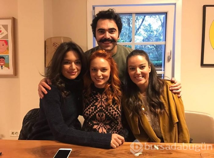 Usta oyuncu yeni filmi için kadın kılığına girdi