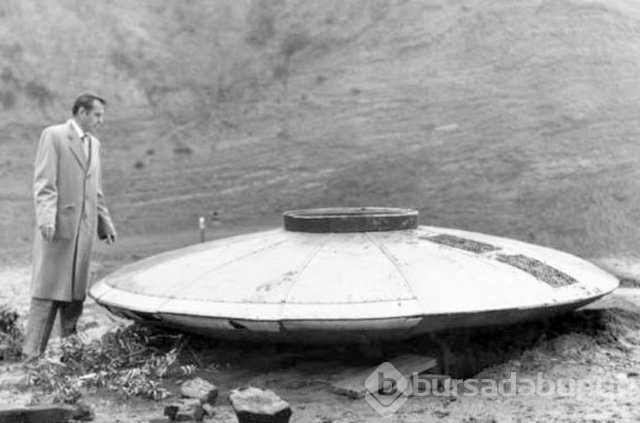 CIA itiraf etti: Bu belgelerle UFO'ların varlığı...