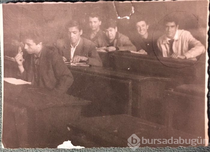Deniz Gezmiş'in ilk kez yayınlanan lise yıllarına ait fotoğrafları