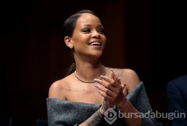 Rihanna: Sonunda Harvard'lı oldum!