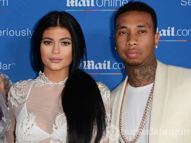 Kylie Jenner nişanlandı mı?