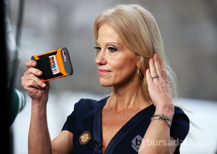 Beyaz Saray skandalının öznesi Kellyanne Conway kimdir?