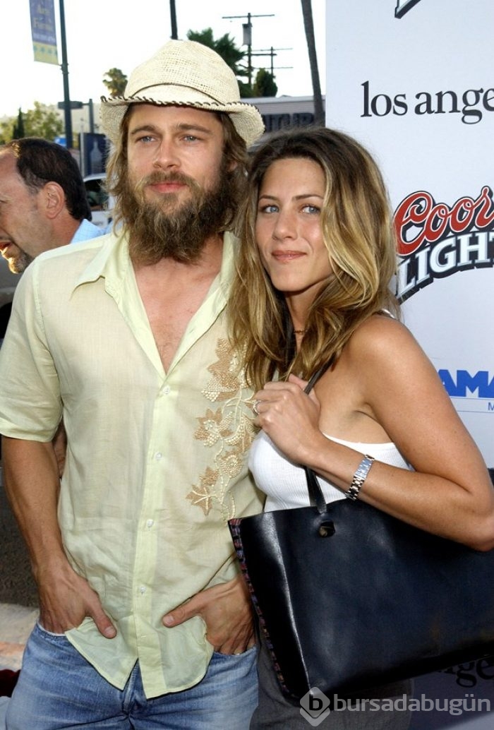 Brad Pitt ve eski eşi Jennifer Aniston mesajlaşıyor mu?