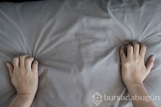 Orgazm taklidi yapan kadınlar...