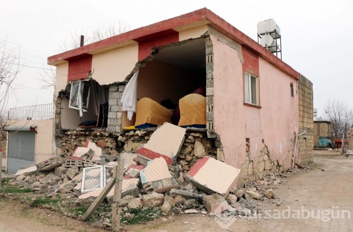 Adıyaman Samsat'ta deprem korkusu sürüyor