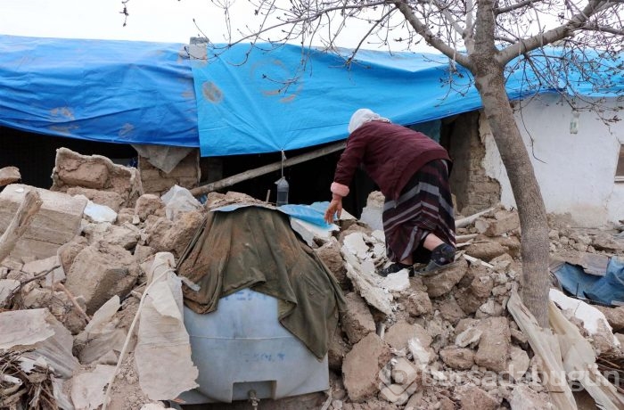 Adıyaman Samsat'ta deprem korkusu sürüyor