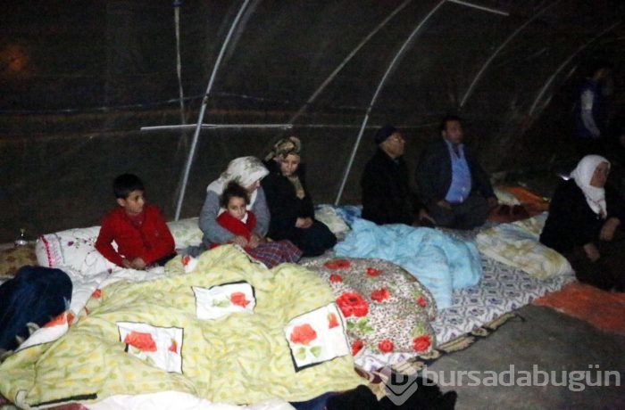 Adıyaman Samsat'ta deprem korkusu sürüyor