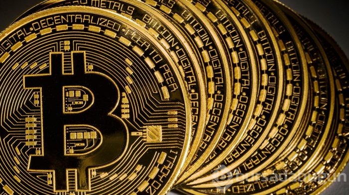 Bitcoin'in değeri  altını geçti
