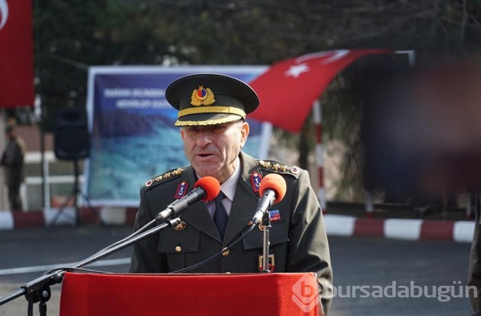Yemin töreninde 'evlilik teklifi'