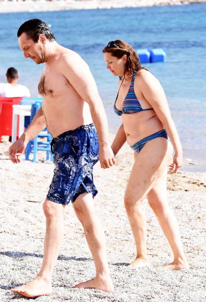 Bodrum'da hava ısınınca Rus turistler denize akın etti