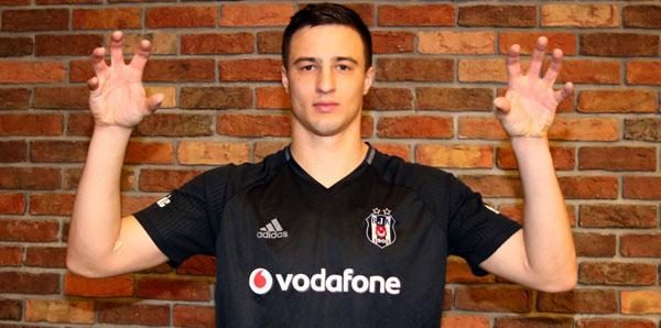 Beşiktaş - Çaykur Rizespor maçı muhtemel 11'leri