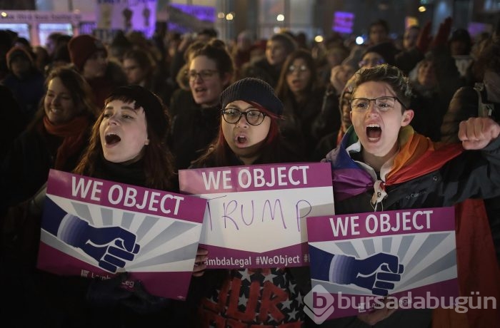 Transseksüeller Trump'ı protesto etti