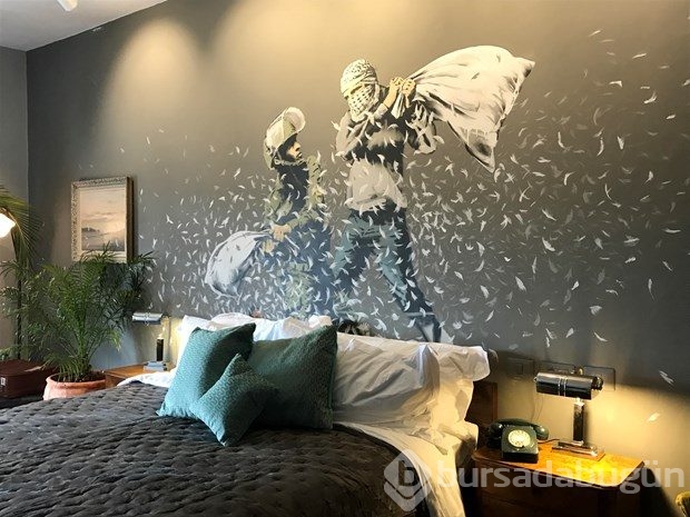 Filistin'de sokak sanatçısı 'Banksy' tasarımlı otel açıldı