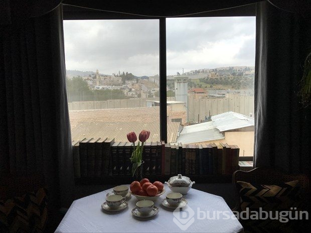 Filistin'de sokak sanatçısı 'Banksy' tasarımlı otel açıldı