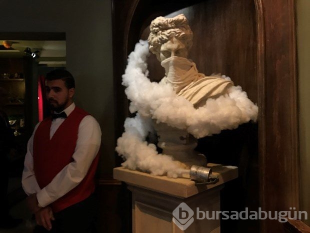 Filistin'de sokak sanatçısı 'Banksy' tasarımlı otel açıldı