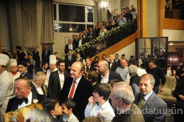 Ali Ağaoğlu'ndan kızına Bursa'da ikinci düğün
