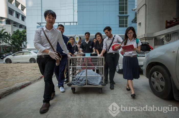 Midesinden 915 adet bozuk para çıktı