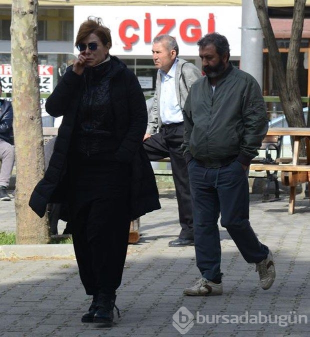 Ünlü sanatçının annesi vefat etti