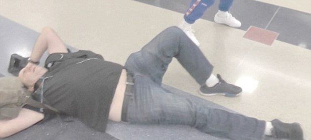 Louis Tomlinson kadın hayranını darp etti!