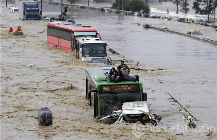 Meteoroloji uyardı: Çok kuvvetli yağış geliyor