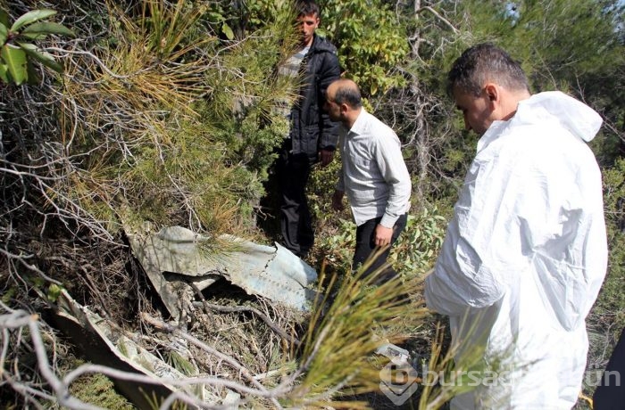 Hatay'a düşen Suriye uçağının karakutusu bulundu
