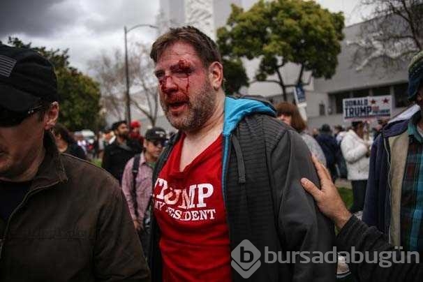 ABD'de Trump destekçileri ile karşıt gruplar birbirine girdi