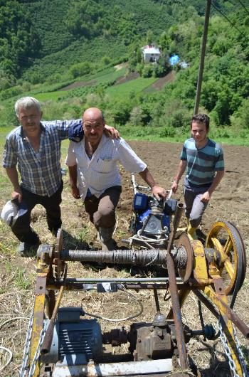 Yüzde 70 eğimli arazide tarım yaptılar