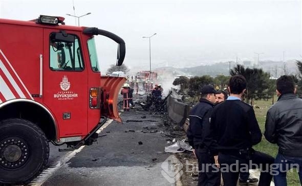 İstanbul'da helikopter düştü! İlk fotoğraflar