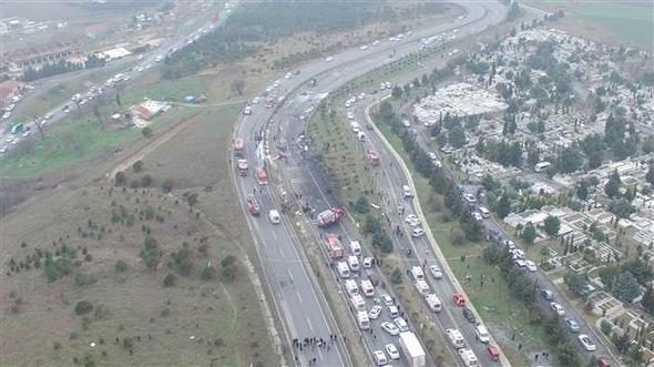 İstanbul'da helikopter düştü! İlk fotoğraflar