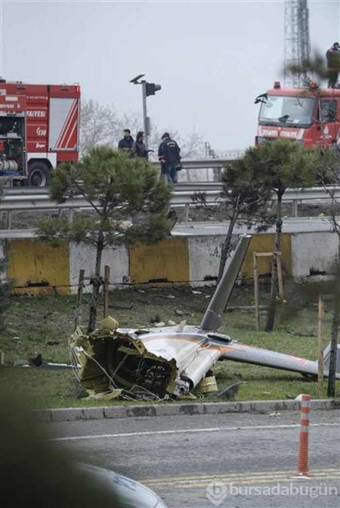 İstanbul'da helikopter düştü! İlk fotoğraflar