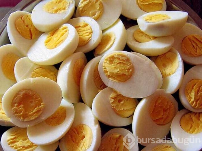 Bebek için yumurtanın sarısı mı beyazı mı faydalı?
