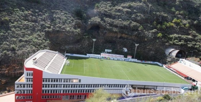 Dünyanın en tuhaf stadyumları