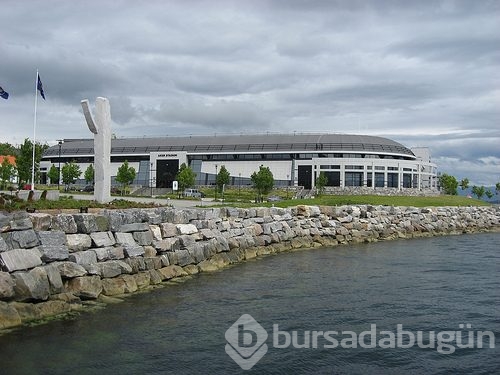 Dünyanın en tuhaf stadyumları