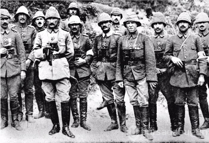 TSK Çanakkale Zaferi'ne ilişkin fotoğraflar paylaştı