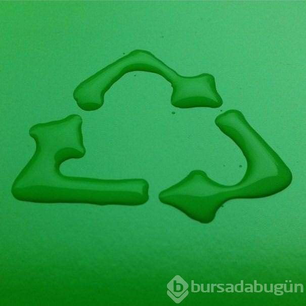 Suyu sanata çevirdi	