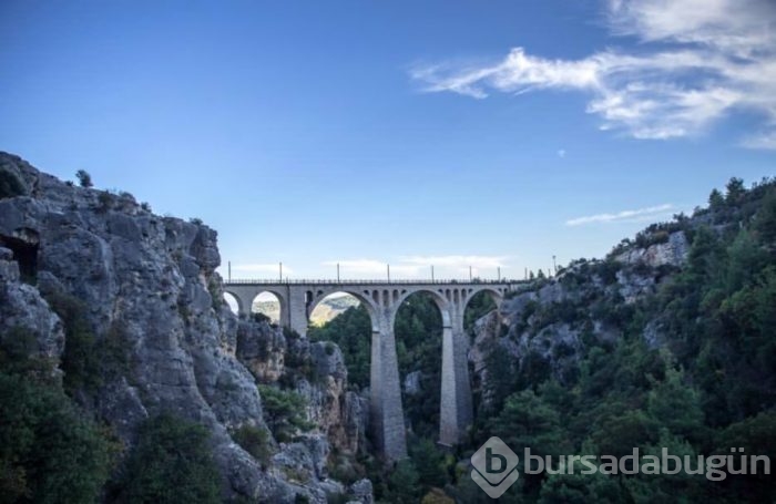 'James Bond'un düştüğü köprü' turizme kazandırılacak	