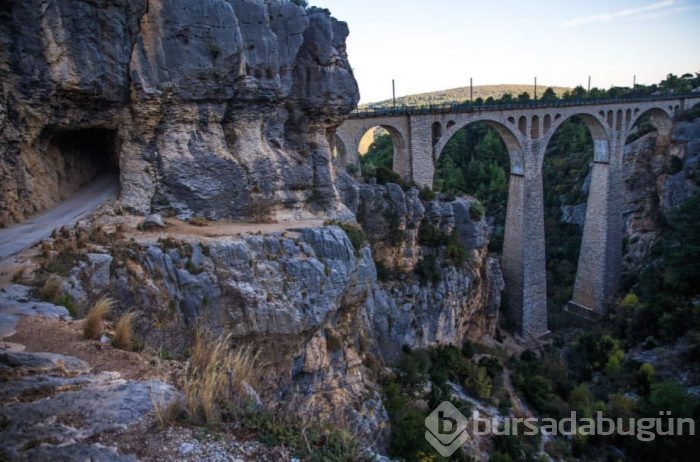 'James Bond'un düştüğü köprü' turizme kazandırılacak	