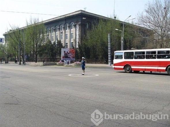 Olmayan trafiği denetliyorlar: Kuzey Kore