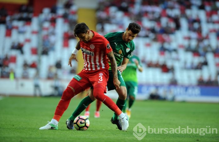 Antalyaspor- Bursaspor maçından kareler