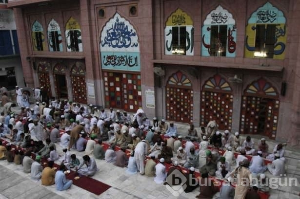 Dünyadan muhteşem Ramazan kareleri