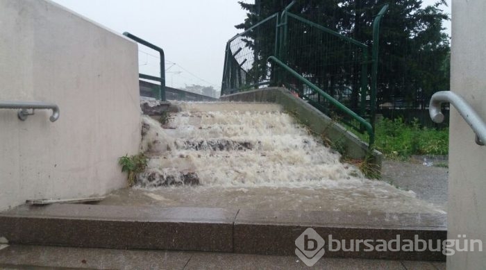 Bursa'yı sel aldı
