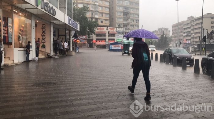 Bursa'yı sel aldı
