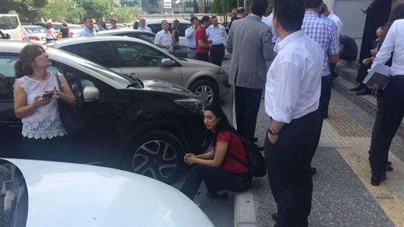 Marmara ve Ege'de vatandaşlar sokağa döküldü
