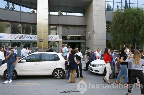 Marmara ve Ege'de vatandaşlar sokağa döküldü